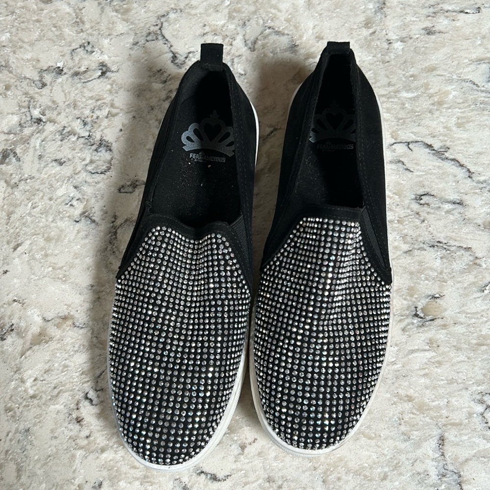 Fergalicious Women Fashion Sneaker Slip on Shoes Crystals sz 9 black